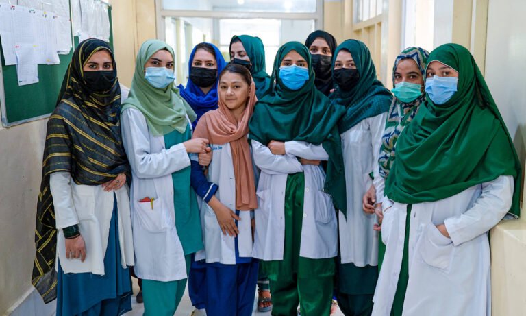 Female Doctors Saved Lives After Kunar Earthquake | Kaaj Magazine